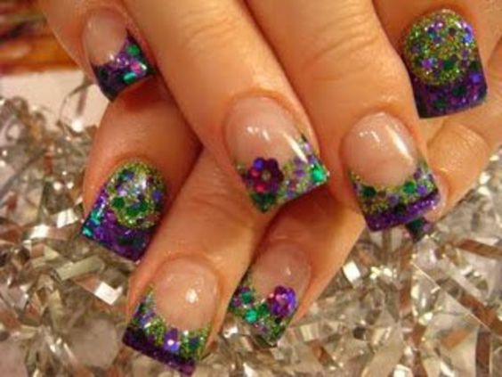 43 Fantastic Mardi Gras Nail Art Designs