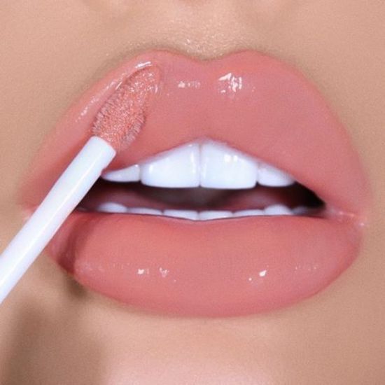 42 Beautiful Different Lip Colors