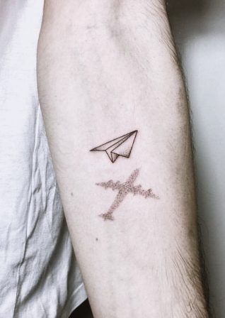 30 Tiny or Small Tattoo Ideas and Designs for Women