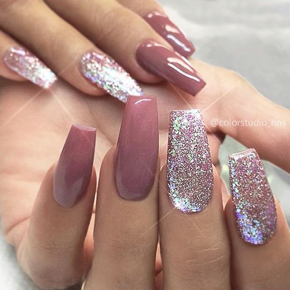 35 Elegant Mauve Color Nail Designs