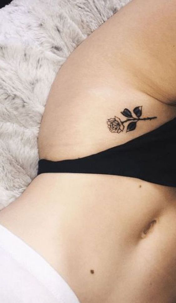 31 Gorgeous Flower Tattoos for Women