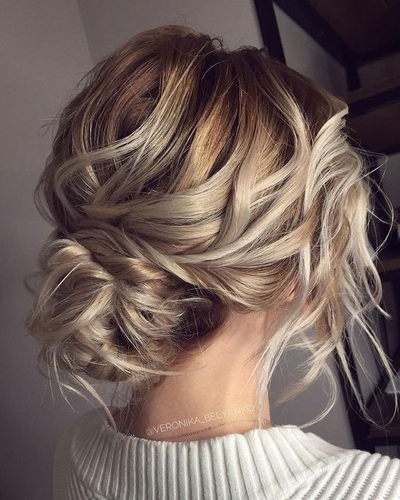 30 Trendy Messy Updos for Long Hair