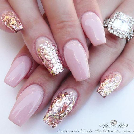 30 Stunning Pink Nails With Glitter Accent