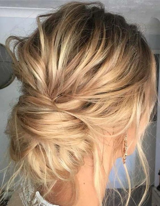 30 Trendy Messy Updos for Long Hair