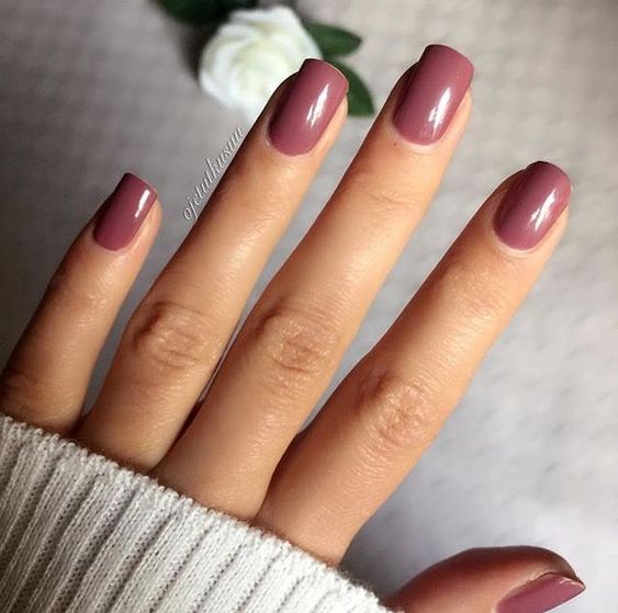 35 Elegant Mauve Color Nail Designs