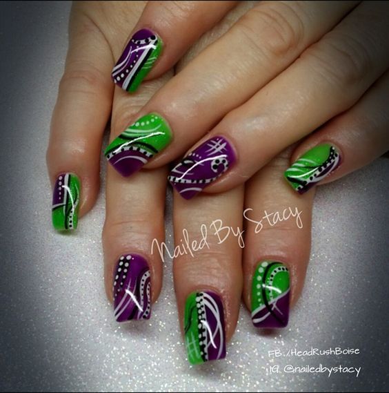 43 Fantastic Mardi Gras Nail Art Designs