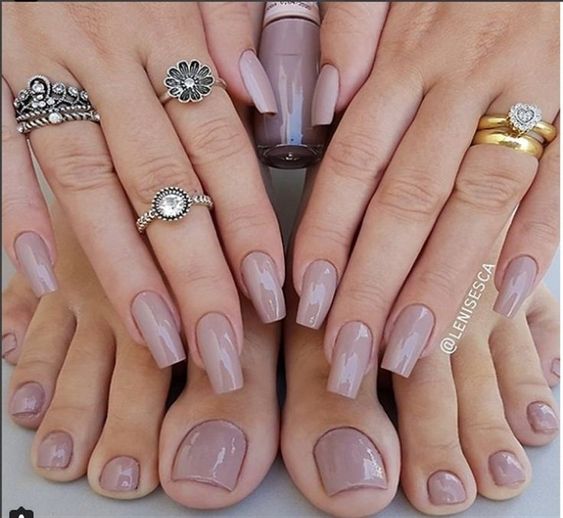 35 Elegant Mauve Color Nail Designs