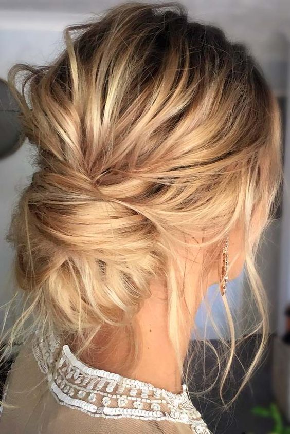 30 Trendy Messy Updos for Long Hair