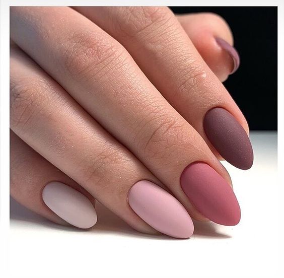 35 Elegant Mauve Color Nail Designs