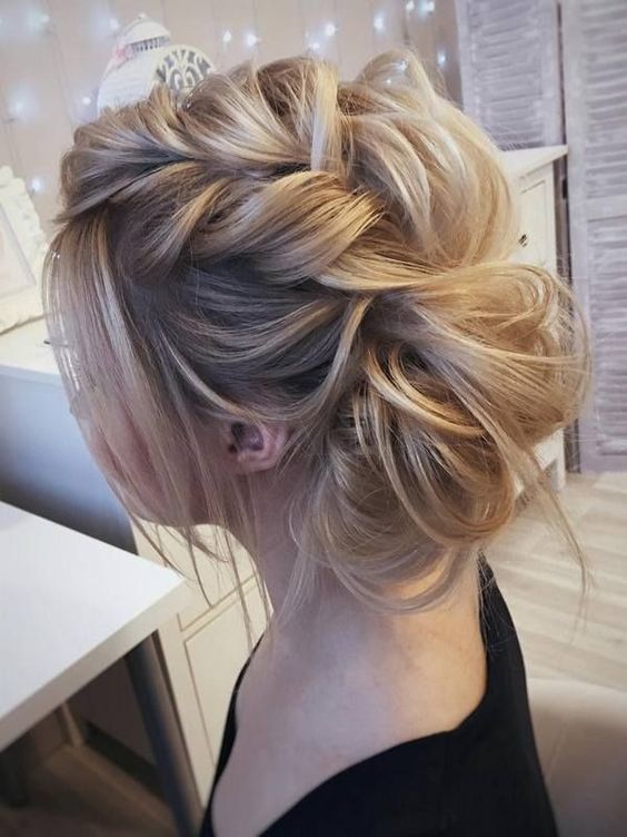 30 Trendy Messy Updos for Long Hair