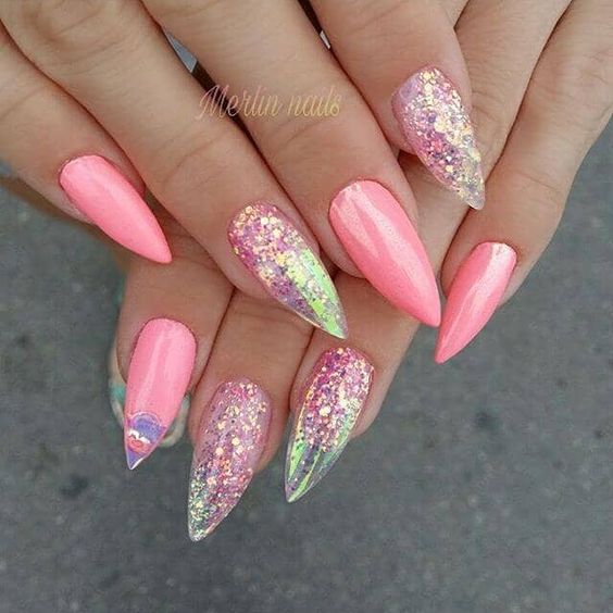 30 Stunning Pink Nails With Glitter Accent