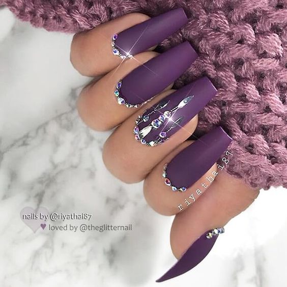 31 Awesome Diamond Nail Designs and Ideas