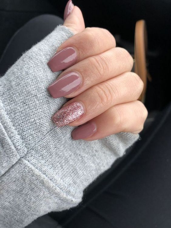 35 Elegant Mauve Color Nail Designs