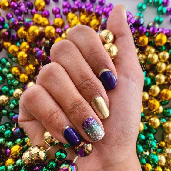 43 Fantastic Mardi Gras Nail Art Designs