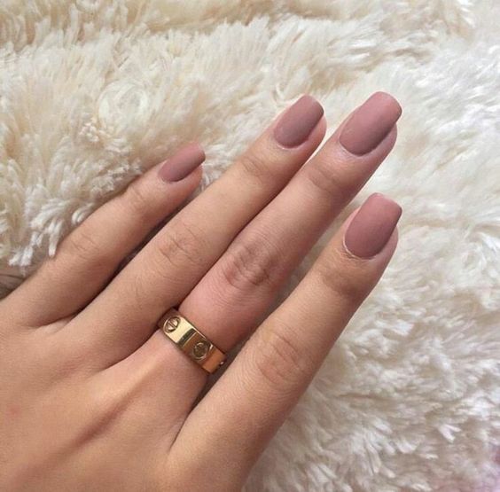 35 Elegant Mauve Color Nail Designs