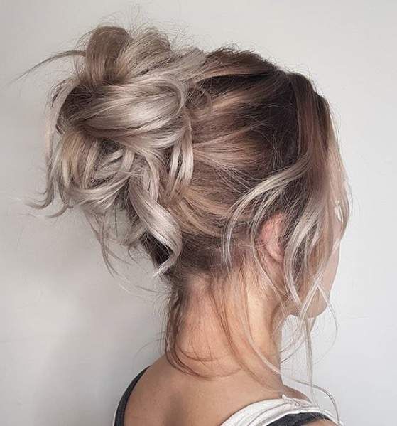 30 Trendy Messy Updos for Long Hair