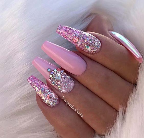 56 Elegant Rhinestone Nail Art Designs