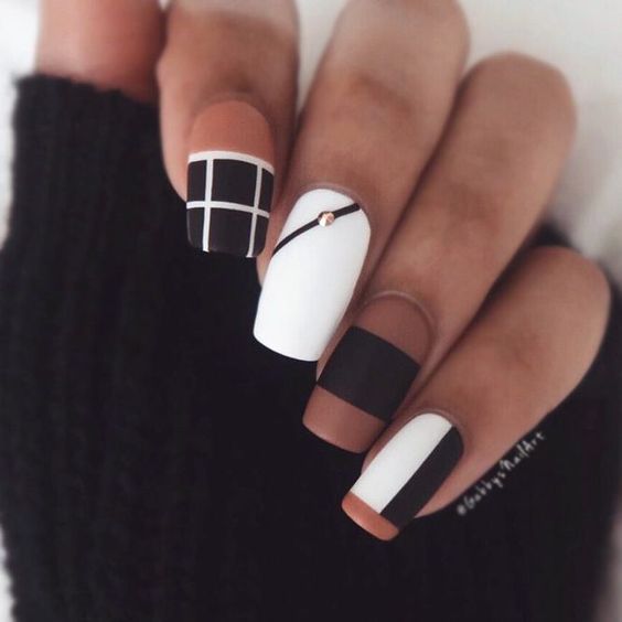 40 Stunning Geometric Nail Art Designs