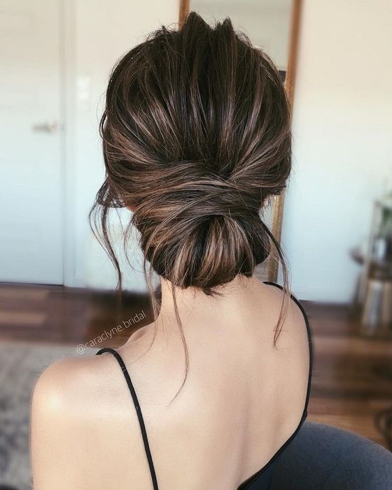 30 Trendy Messy Updos for Long Hair