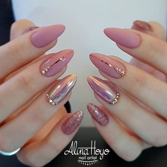 35 Elegant Mauve Color Nail Designs