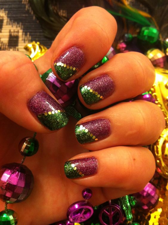 43 Fantastic Mardi Gras Nail Art Designs