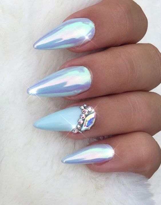 56 Elegant Rhinestone Nail Art Designs