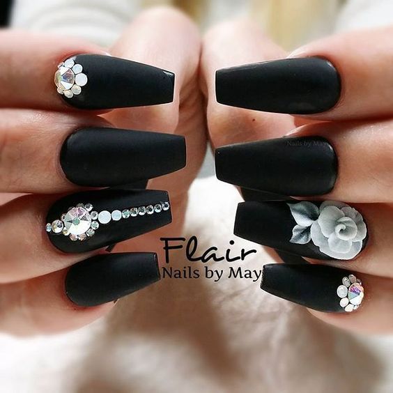 56 Elegant Rhinestone Nail Art Designs