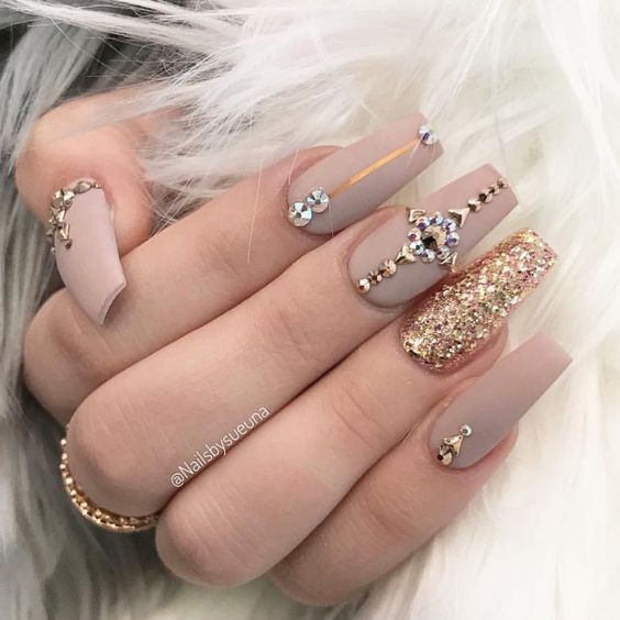 56 Elegant Rhinestone Nail Art Designs