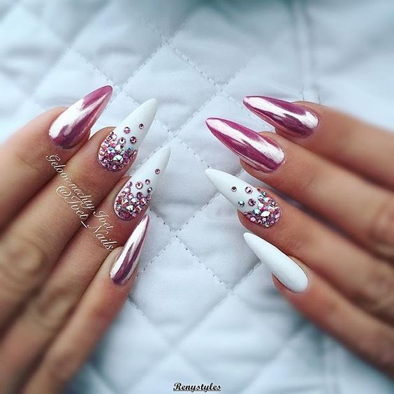 45 Trendy Metallic Nail Art Designs