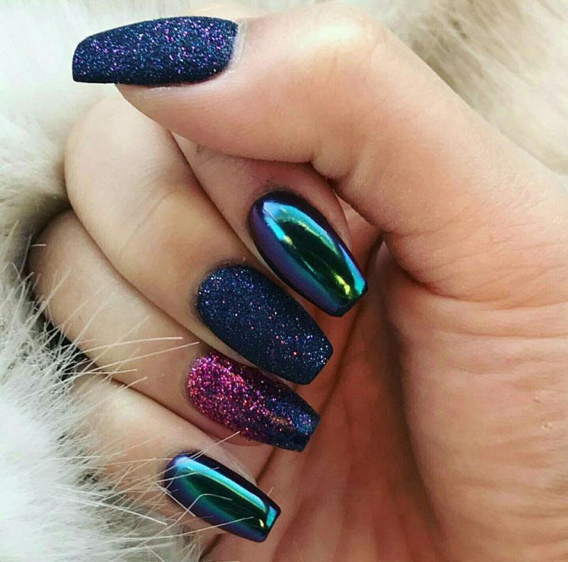 45 Trendy Metallic Nail Art Designs