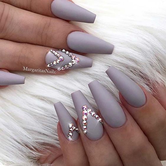 56 Elegant Rhinestone Nail Art Designs