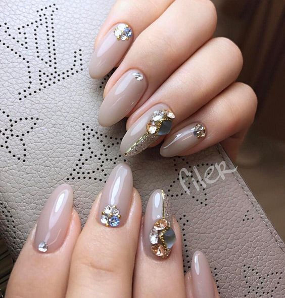 56 Elegant Rhinestone Nail Art Designs