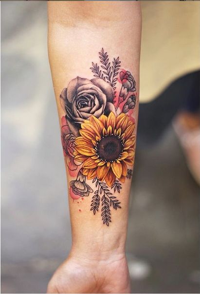 31 Gorgeous Flower Tattoos for Women