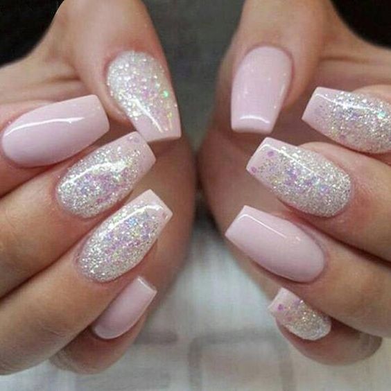 30 Stunning Pink Nails With Glitter Accent