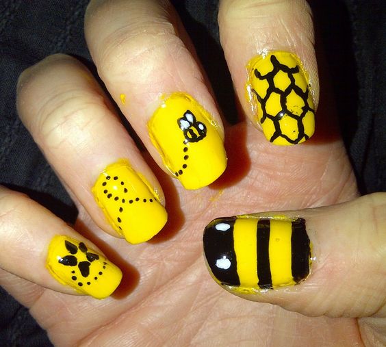 30 Cute Bee Nail Art Designs For Summer