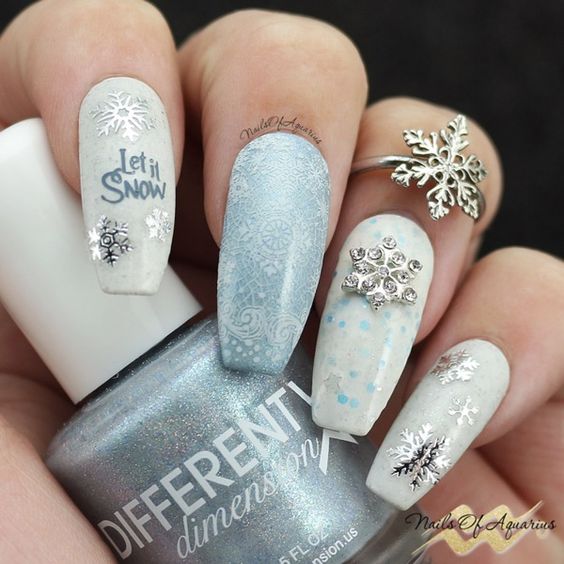 35 Pretty Snowflake Nail Designs Ideas