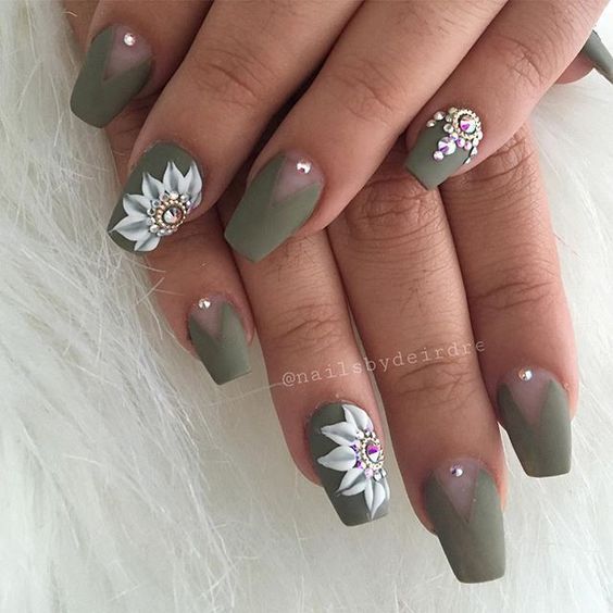 38 Trendy Army Green Nail Designs