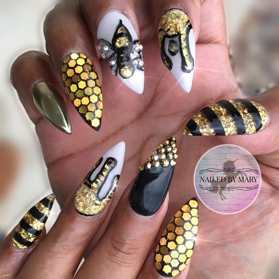 30 Cute Bee Nail Art Designs For Summer