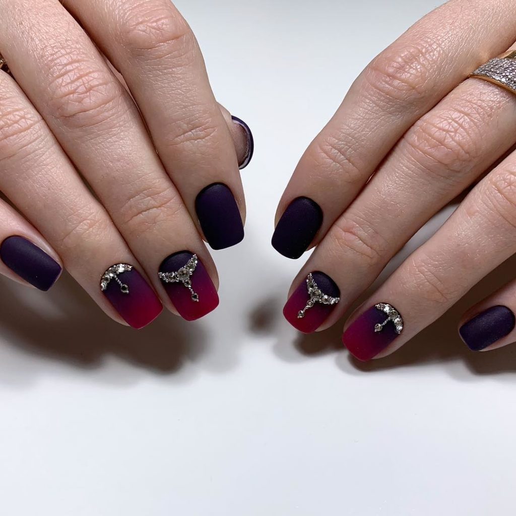 55 Pretty and Awesome Burgundy Nail Art Designs