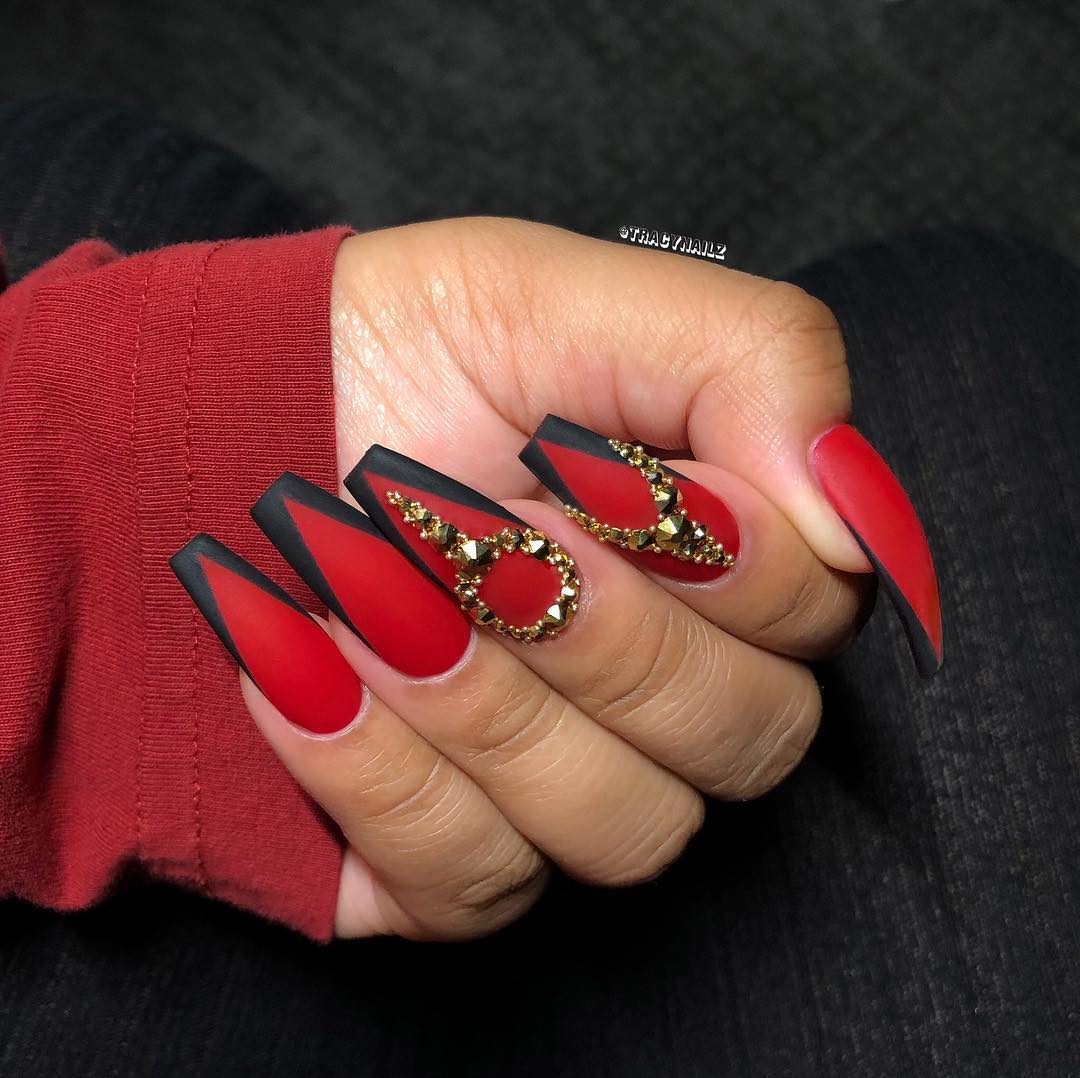 69 Outstanding Matte Coffin Nail Art Designs With Different Colours