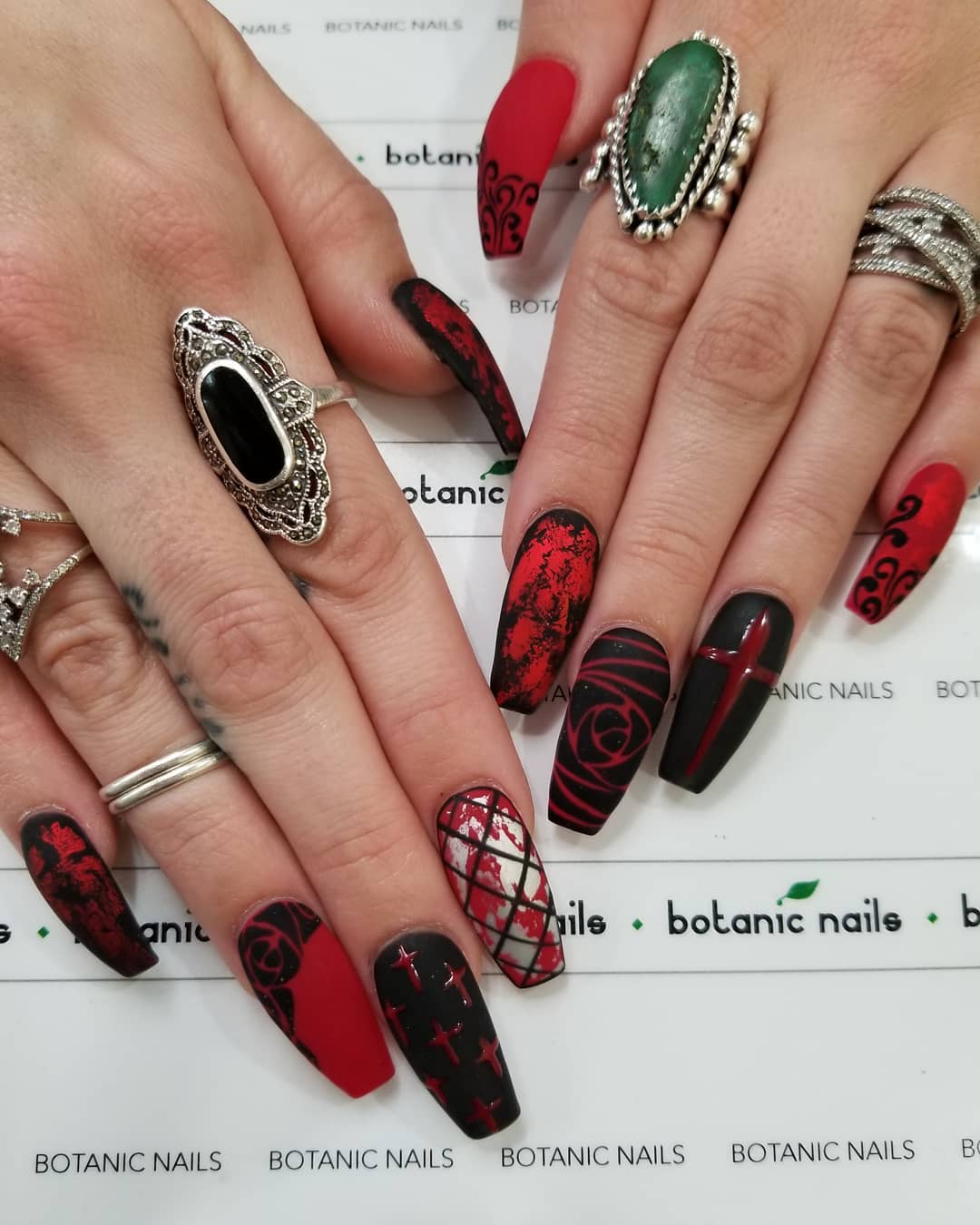 69 Outstanding Matte Coffin Nail Art Designs With Different Colours