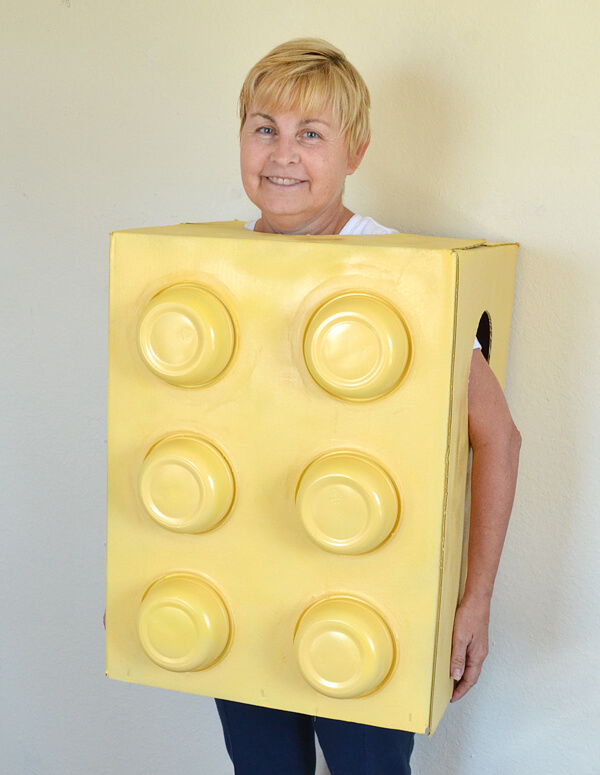 22 Clever DIY Halloween Costumes For Adults