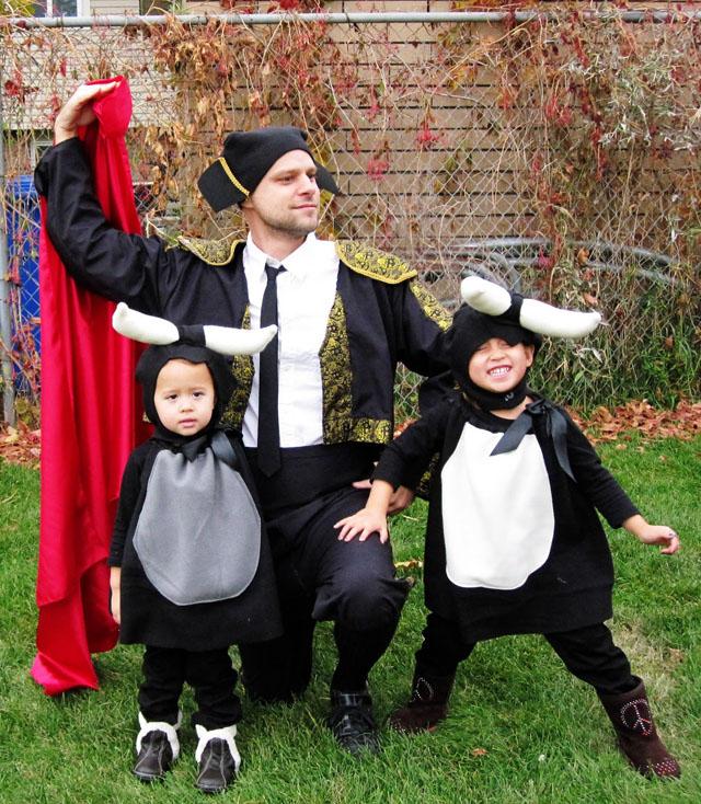 22 Clever DIY Halloween Costumes For Adults