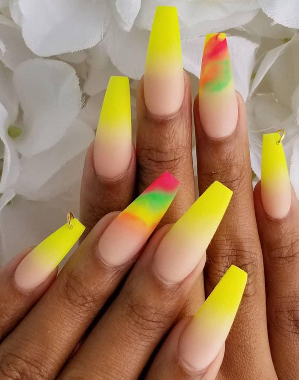 41 Pretty Yellow Nail Art Designs You Can't Miss