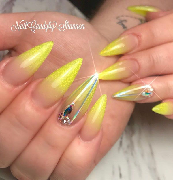 41 Pretty Yellow Nail Art Designs You Can't Miss