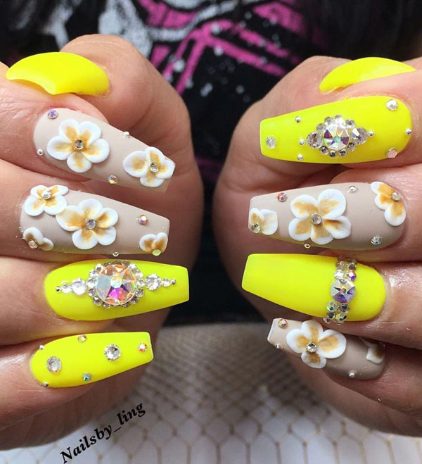 41 Pretty Yellow Nail Art Designs You Can't Miss