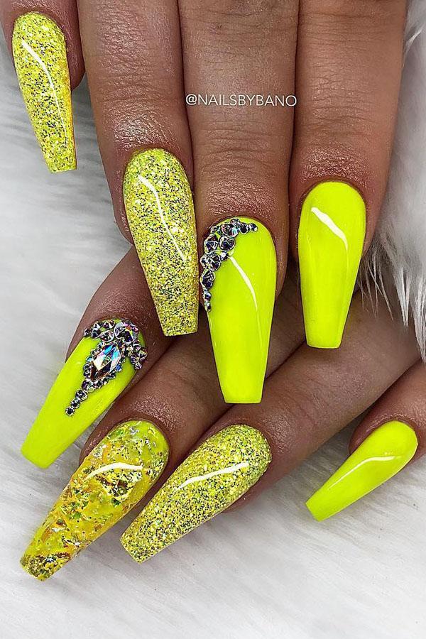 41 Pretty Yellow Nail Art Designs You Can't Miss