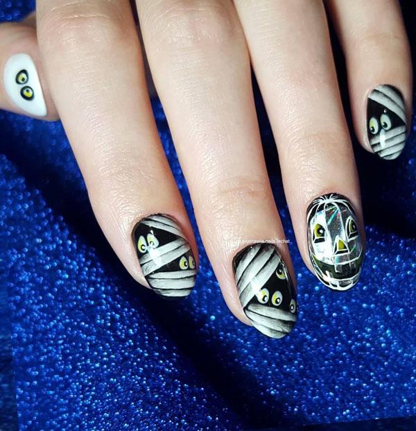 50 Stunning Halloween Nail Art Designs 2022