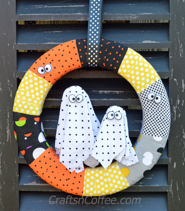 35 Easy and Inexpensive DIY Halloween Decorations for 2021