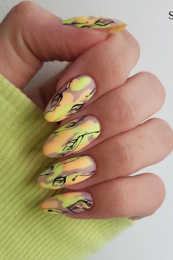 33 Outstanding Oval Nail Art Designs